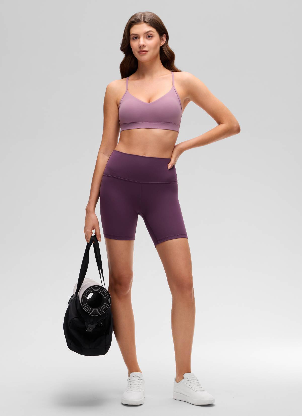 CRZ YOGA Butterluxe レディース Vネック キャミソール ヨガ パッド付きスポーツブラ ライトラベンダー
