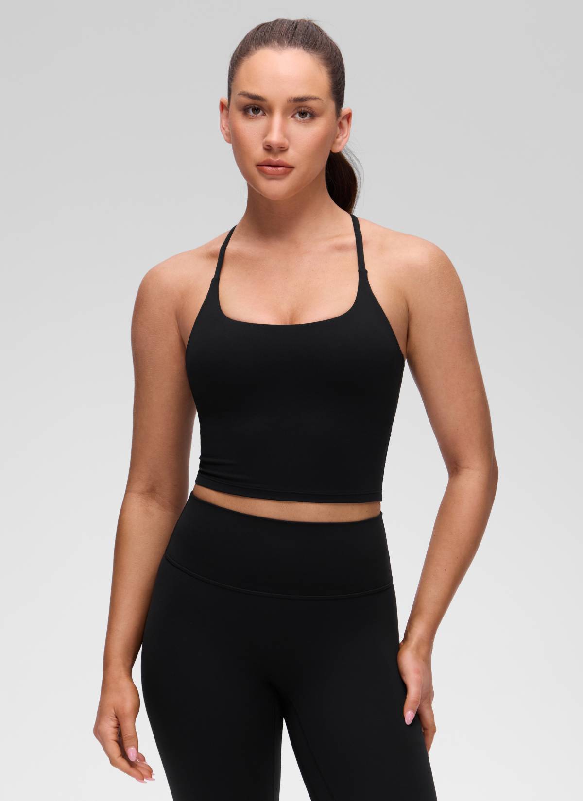 CRZ YOGA レディース Butterluxe Uネック ツイストクロスバック ブラパッド付きタンクトップ ブラック