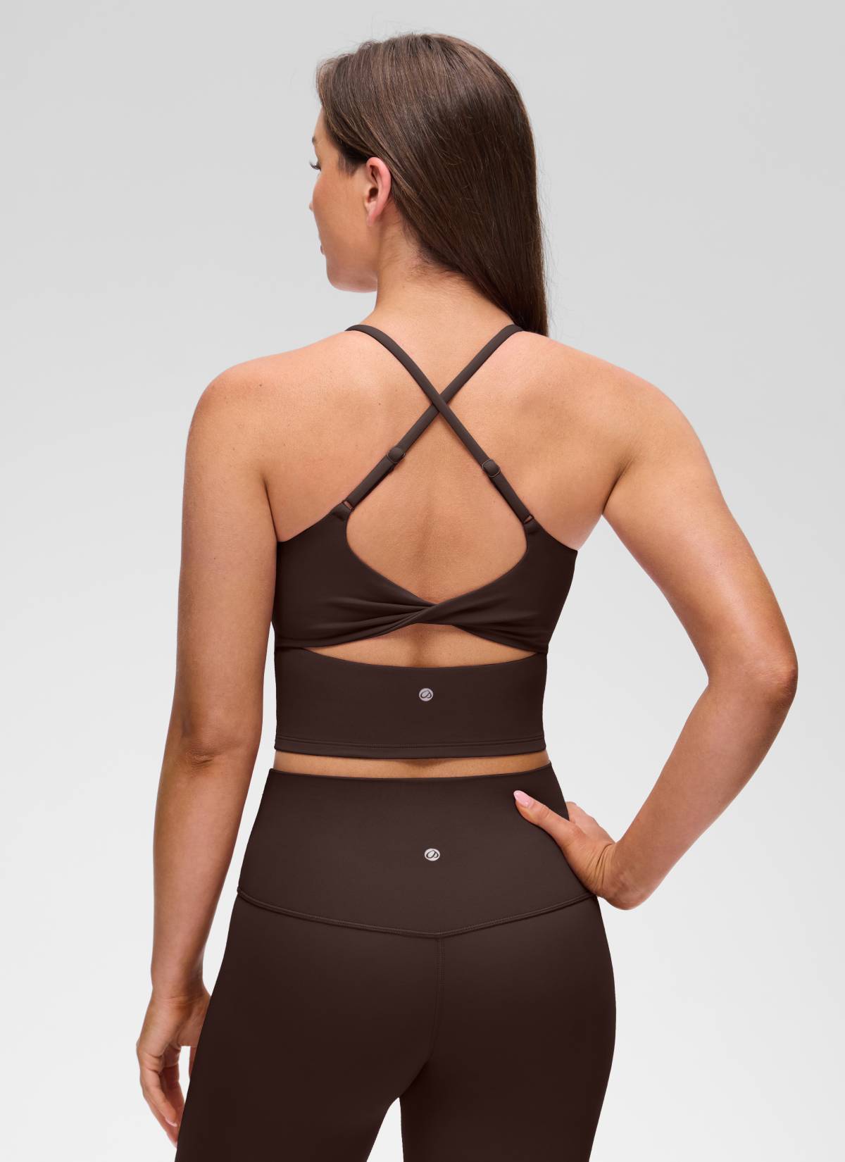 CRZ YOGA レディース Butterluxe Uネック ツイストクロスバック ブラパッド付きタンクトップ ホットファッジブラウン