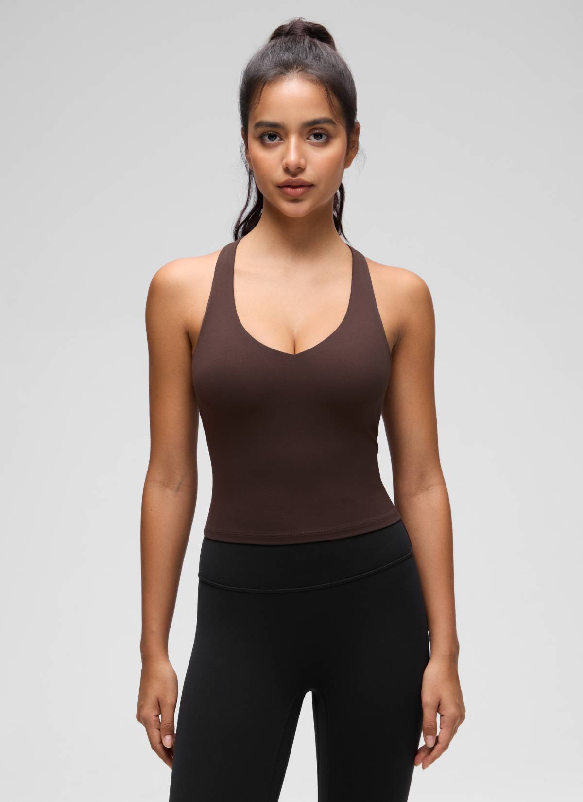 CRZ YOGA レディース Butterluxe ヨガ Vネック レーサーバック インナーブラ付きタンクトップ ホットファッジブラウン