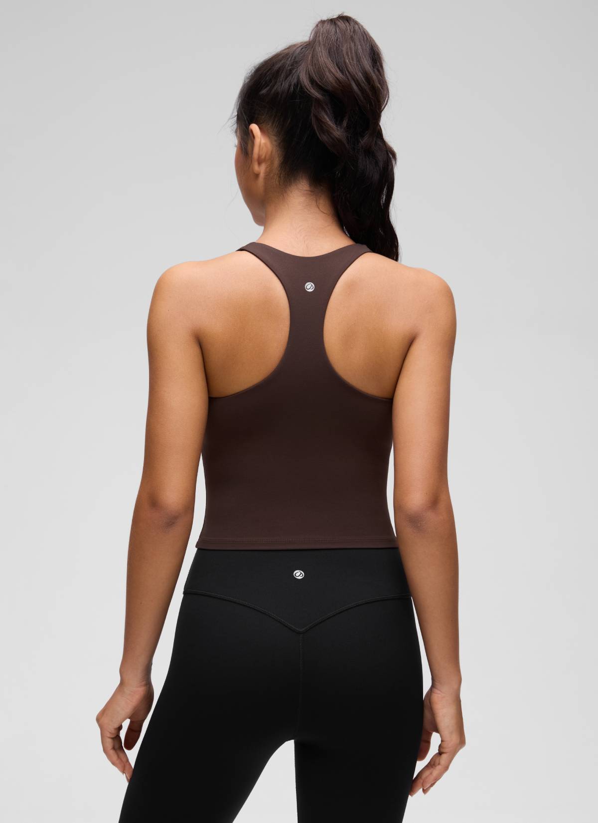 CRZ YOGA レディース Butterluxe ヨガ Vネック レーサーバック インナーブラ付きタンクトップ ホットファッジブラウン