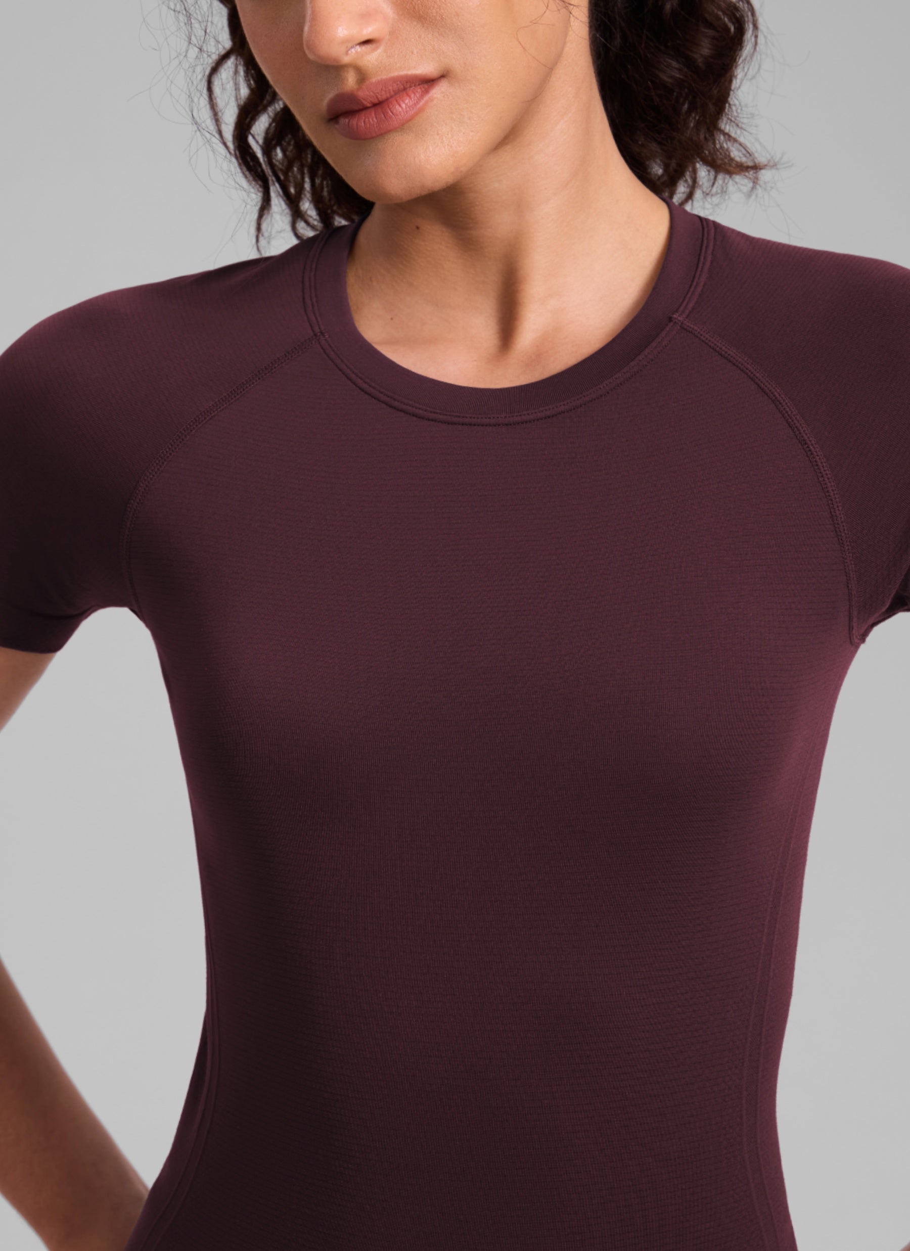 CRZ YOGA Women's Running Classic Fit Shirts Seamless Short Sleeves Ripe Plum