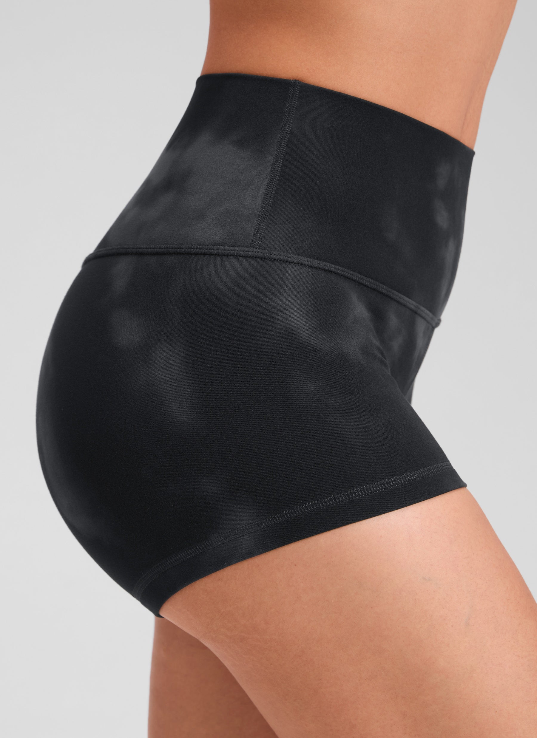 CRZ YOGA Women's Yoga High Rise Booty Butterluxe Biker Shorts 2.5'' Black Tie Dye Flowers
