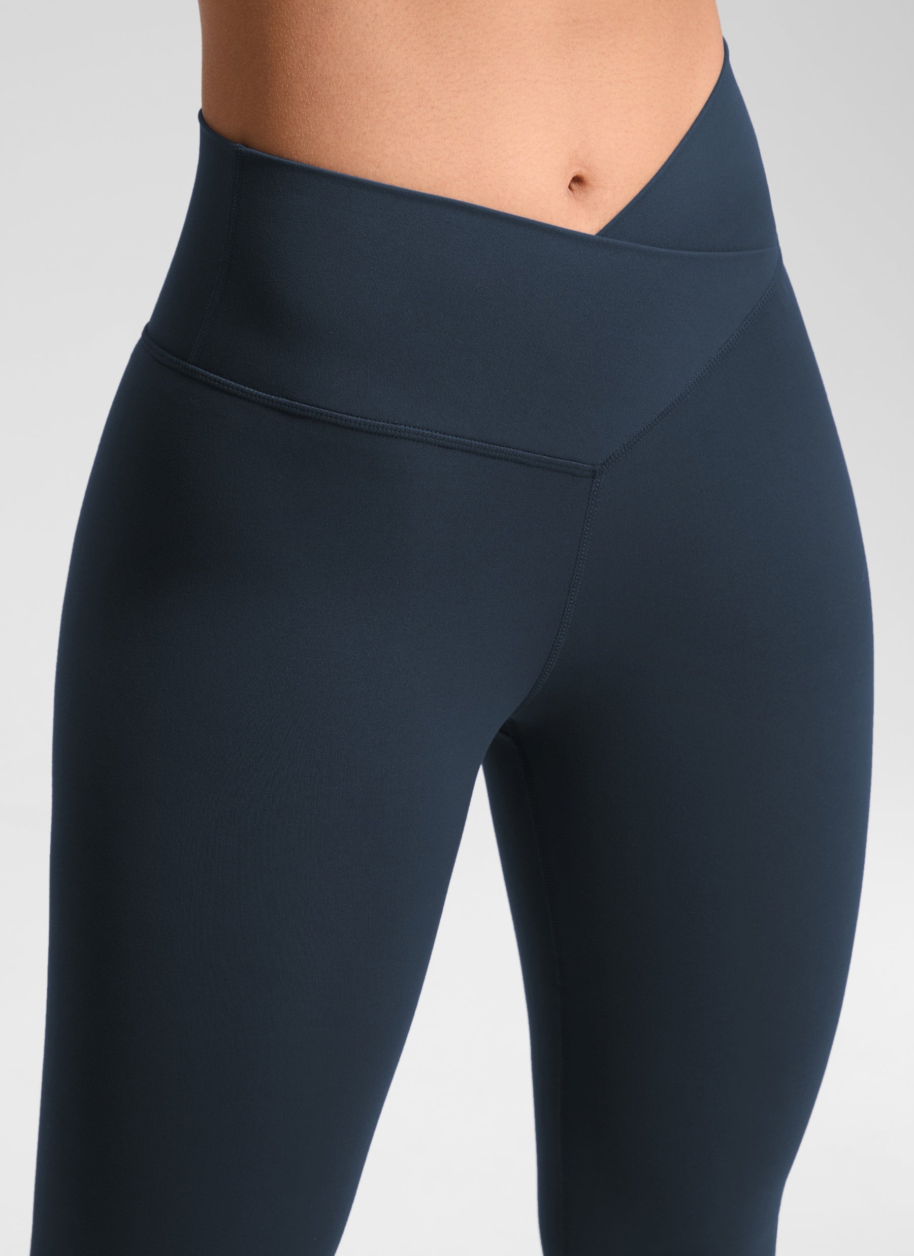 CRZ YOGA Women's High Rise Butterluxe Yoga Leggings 28'' V Cross Waist True Navy