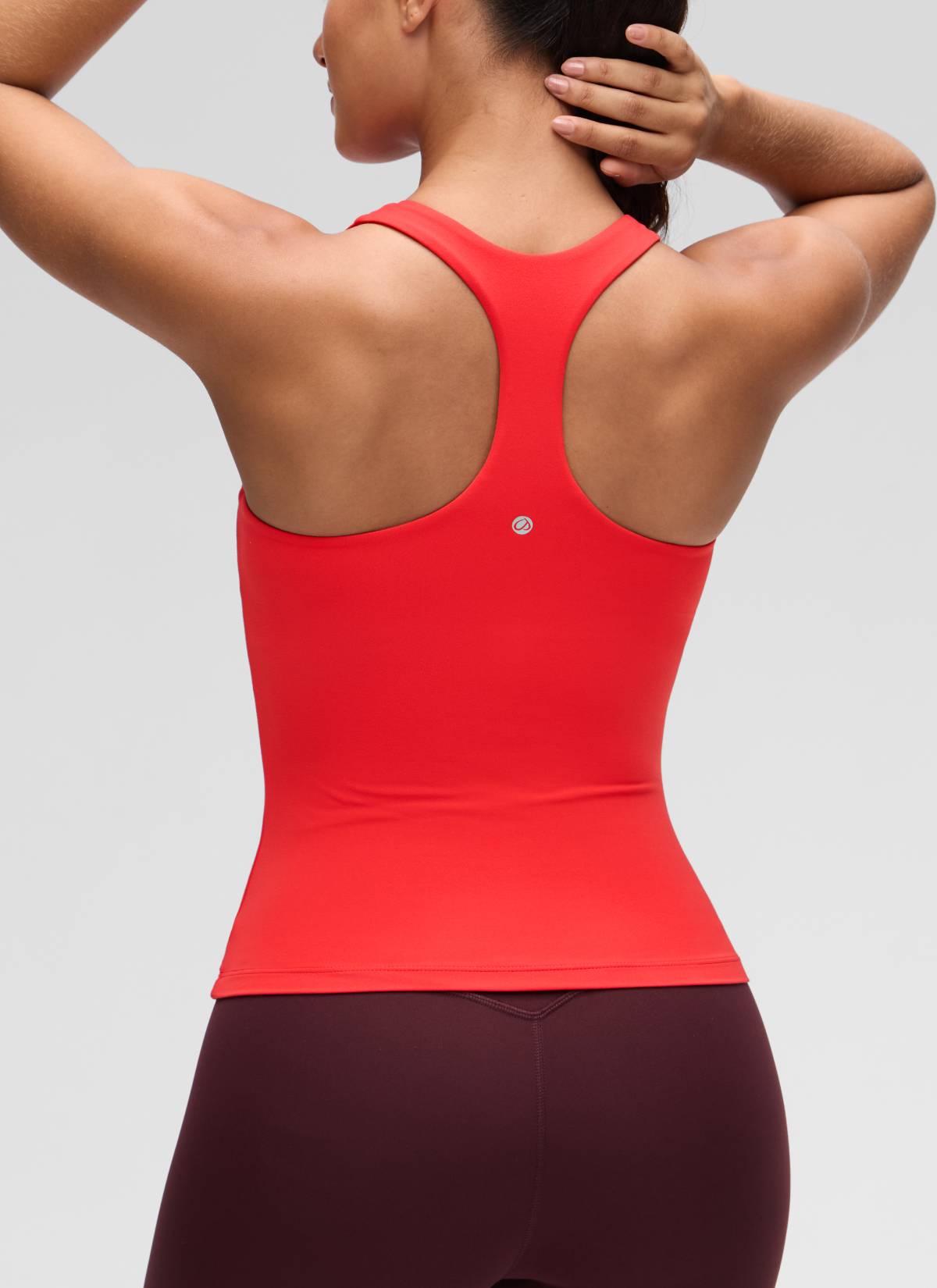 CRZ YOGA レディース ヨガ タイトフィット トップスButterluxe ブラ付きタンクトップ ディープレッド