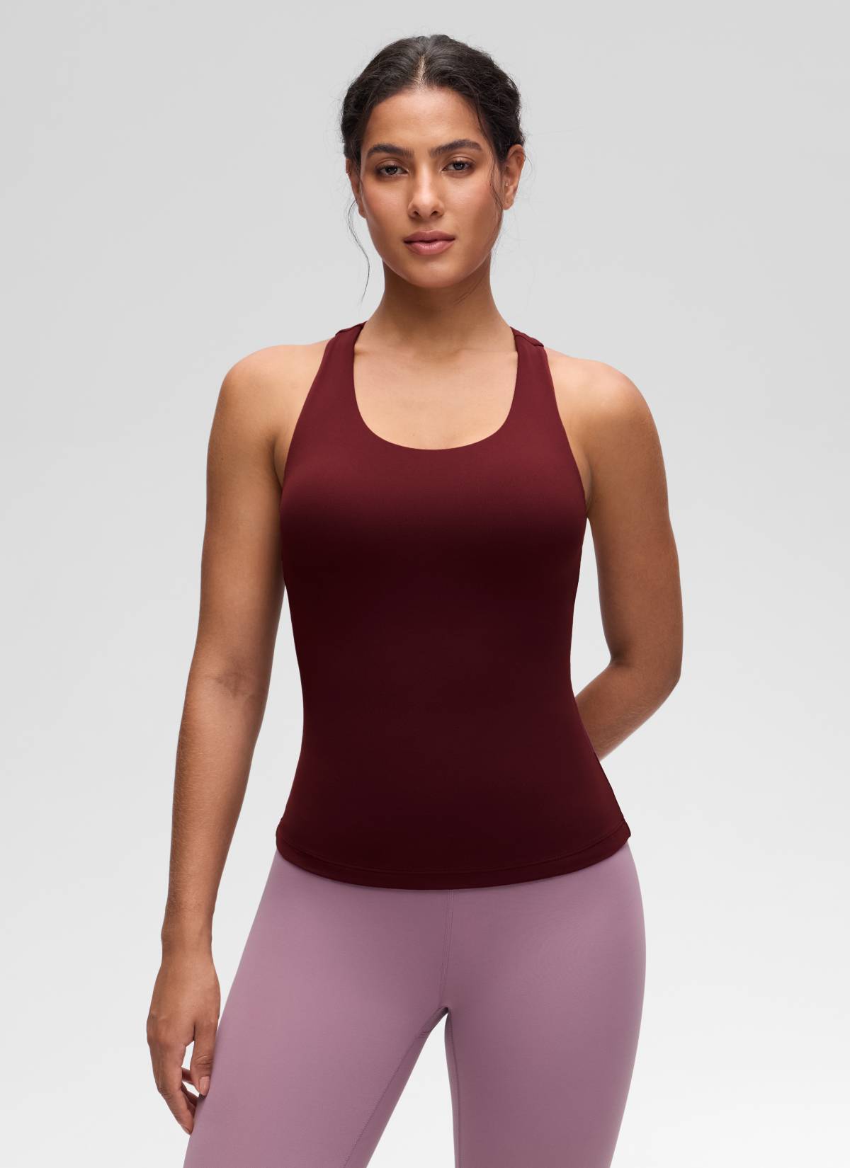 CRZ YOGA レディース ヨガ タイトフィット トップスButterluxe ブラ付きタンクトップ レッド・メルロー